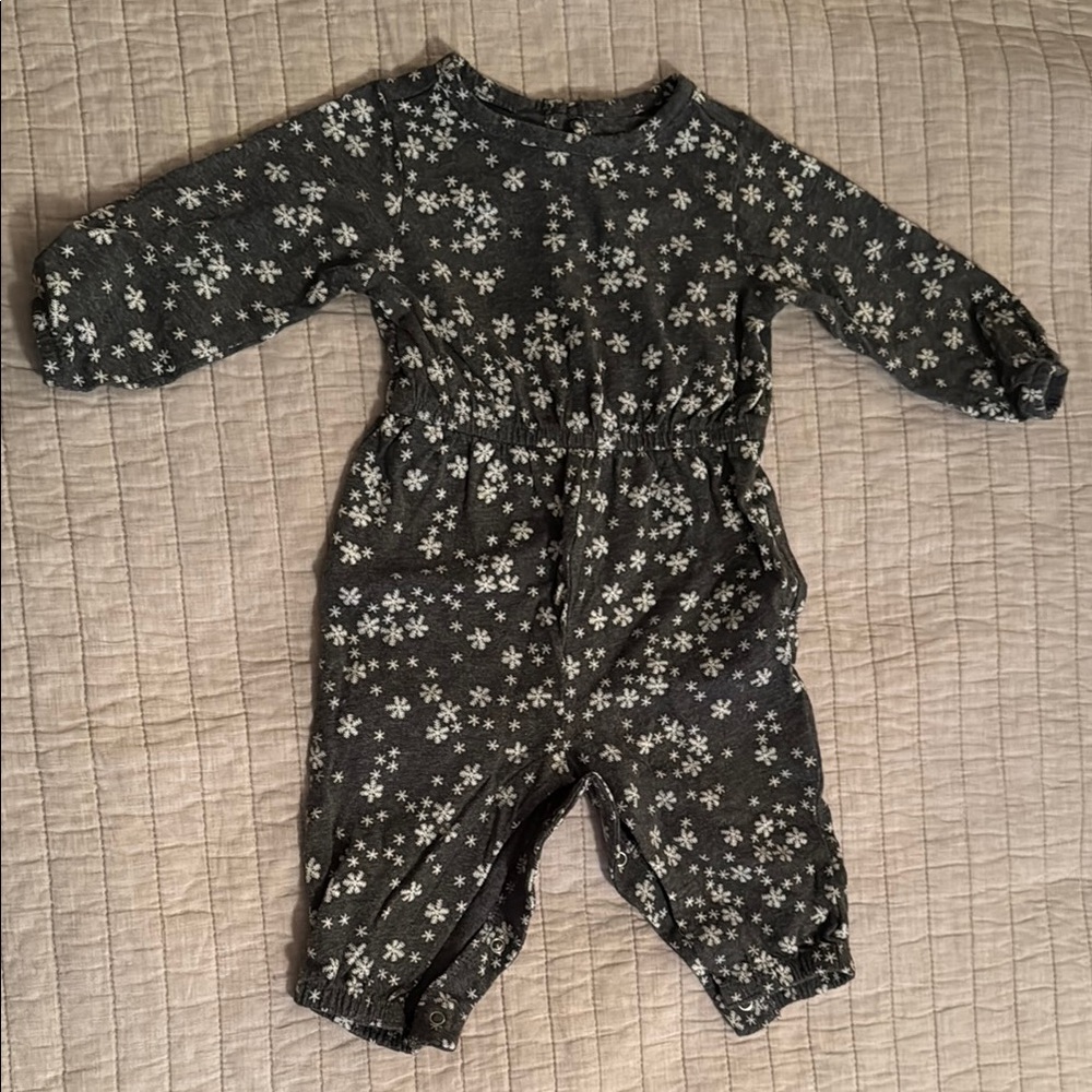 Old Navy Gray Snow Flake Bodysuit